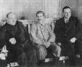 1942 | 08 | СЕРПЕНЬ | 12 серпня 1942 року. У Москві проходить конференція за участю Гаррімана, Черчілля і Сталіна.