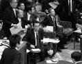 1942 | 10 | ЖОВТЕНЬ 1942 року.  У Японії радам громад і асоціаціям сусідів наказано взяти на себе організацію нормованого розподілу