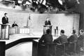 1960 | 09 | ВЕРЕСЕНЬ | 26 вересня 1960 року. У США кандидати в президенти Джон Ф. Кеннеді й Річард Ніксон беруть участь у