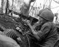 1964 | 04 | КВІТЕНЬ | 24 квітня 1964 року. У Південному В'єтнамі партизани ледь не збили літак з американським генералом