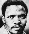 1977 | 09 | ВЕРЕСЕНЬ | 12 вересня 1977 року. Стів Біко, один з африканських лідерів Південної Африки, убитий у поліцейській дільниці.