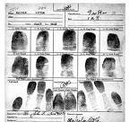 1906 | 02 | ЛЮТИЙ | 04 лютого 1906 року. Департамент поліції Нью-Йорка вирішив використати відбитки пальців для ідентифікації