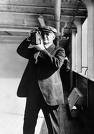 1932 | 03 | БЕРЕЗЕНЬ | 14 березня 1932 року. Помер Джордж ІСТМЕН.