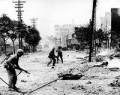 1951 | 11 | ЛИСТОПАД | 14 листопада 1951 року. США стверджують, що від рук північнокорейців нібито загинуло 5970 узятих у полон