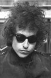 1961 | 02 | ЛЮТИЙ | 03 лютого 1961 року. У Нью-Йорку Боб ДІЛАН на апаратурі своїх друзів записує перші пісні у своєму виконанні.