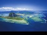 1989 | 04 | КВІТЕНЬ | 26 квітня 1989 року. Антисенегальські виступи на острові Маврикій приводять до загибелі 400 чоловік.