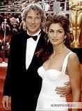 1994 | 12 | ГРУДЕНЬ | 01 грудня 1994 року. Ричард Гір і Сінді Кроуфорд оголосили про своє розлучення після трьох років шлюбу.