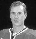 2003 | 01 | СІЧЕНЬ | 17 січня 2003 року. 32-м гравцем в історії НХЛ, що закинув в матчах регулярного чемпіонату 500 шайб, став