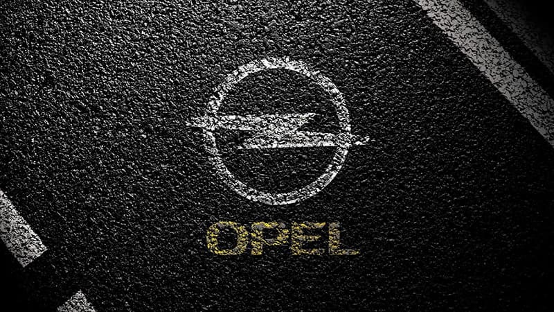 23 січня 1899 року було зібрано перше авто Opel (історія Opel).