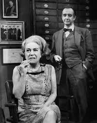 1954 | 02 | ЛЮТИЙ | 01 лютого 1954 року. Відбулася прем'єра першої телевізійної «мильної опери» (Secret Storm).