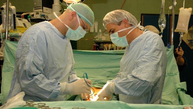 02 лютого 1970 року. В одній з мюнхенських клінік здійснене перше пересадження нерва людині.
